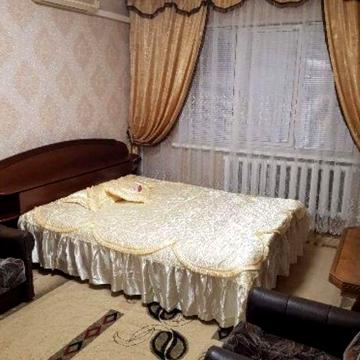 Продаж 1 кімнатної, вул. Кіпріанова 6а, м. Святошино - 15 хв
