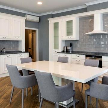 Андрія Верхогляда вул. (Михайла Драгомирова), 9