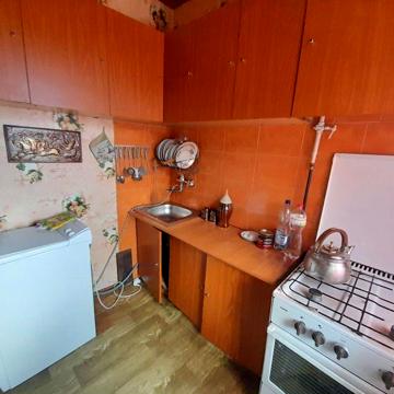 Від власника 1-кім. квартира по вул. Степанській