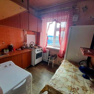 Від власника 1-кім. квартира по вул. Степанській