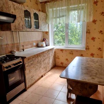 Продам 2х-к кв. 45 м² — Корабельний район, вул. Айвазовського,5\9