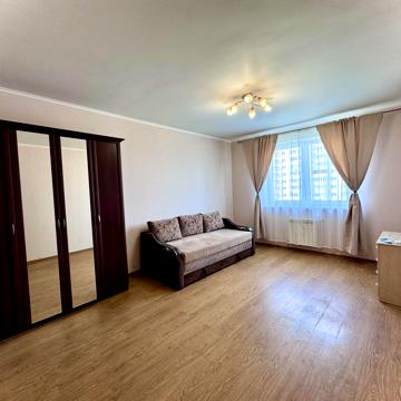 Юрія Кондратюка вул., 7