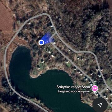 Дача на березі Булатецького ставка, приватизована.