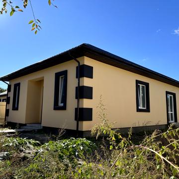 Запорізька вул., 5