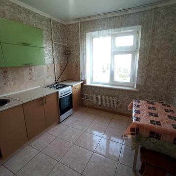 Романа Шухевича вул. (Курчатова), 15/1