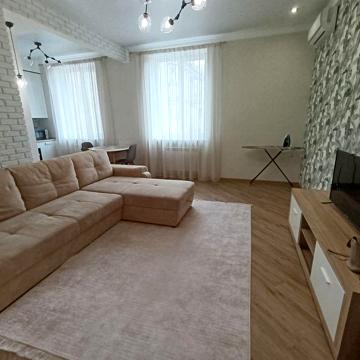 Аппартаменты студия элит класса в центре! ТЦ Интрейд!