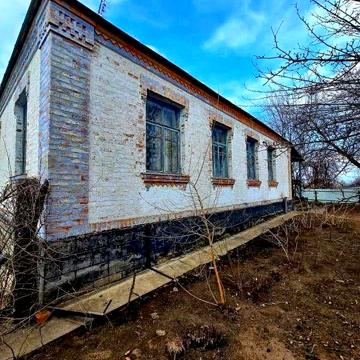 Продам цегляний будинок в с. Синява