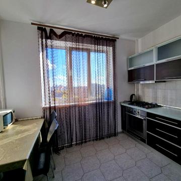 Європейська вул. (Новгородська), 16