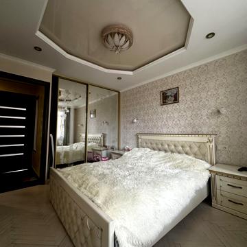 Володимира Великого вул. (), 59
