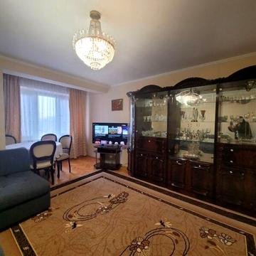 Довгострокова оренда 2к Квартира Під Голоском вулиця