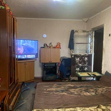 1к ж/м  Приднепровск ул. Космонавтов 5/5 кирпичного дома
