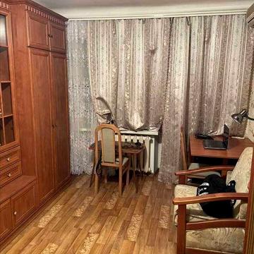 Оренда охайної однокімнатної квартири.