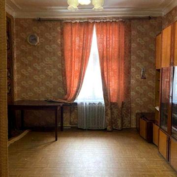 Продается 2 ком  квартира по ул. Александровская