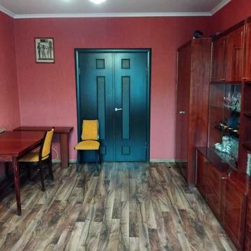Незалежності бульв. (50 років Жовтня), 15