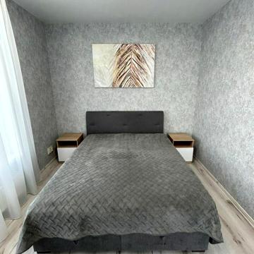 Любомира Гузара просп. (Космонавта Комарова), 13