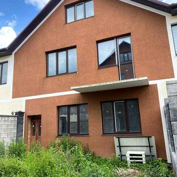 Продаж котеджу по ціні квартири