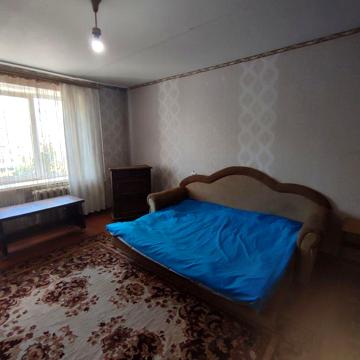 Здам однокімнатну квартиру на вул. Б. Тена