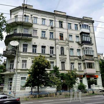 Саксаганського вул., 48