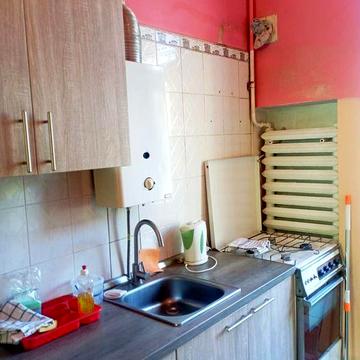 Сдам  2х  комнатную  ЦЕНТР