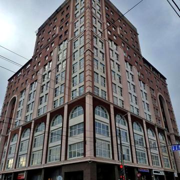 Подільська вул., 58