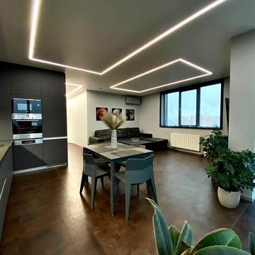 Дизайнерська 3-к. квартира з паркомісцем ЖК «Status Grad», Осокорки