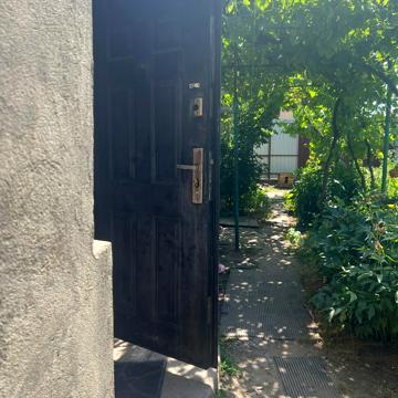 Профсоюзна вул.
