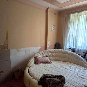 Продам 4-к.квартиру на ХТЗ возле метро