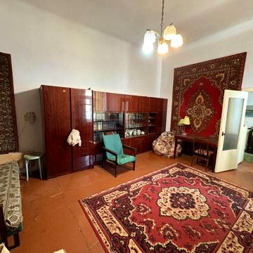 Продаж 1-к квартири 2/2 В.Морська /Маріупольська