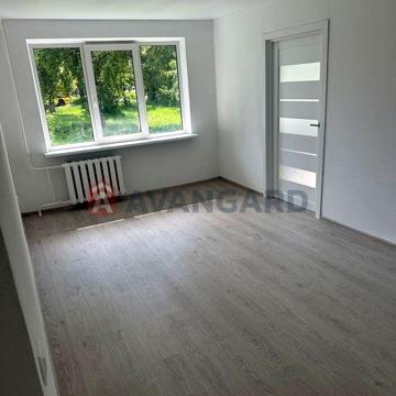 Продам 3х квартиру після капремонту!