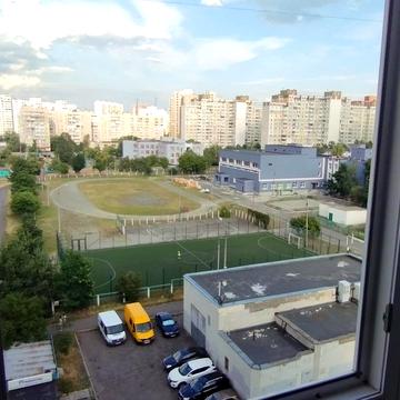 Драгоманова вул., 7-А