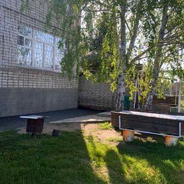 Здається заміський будинок, від власника