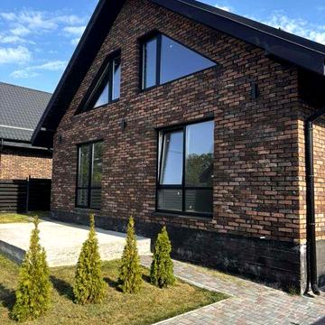 Продається будинок ( дуплікс)