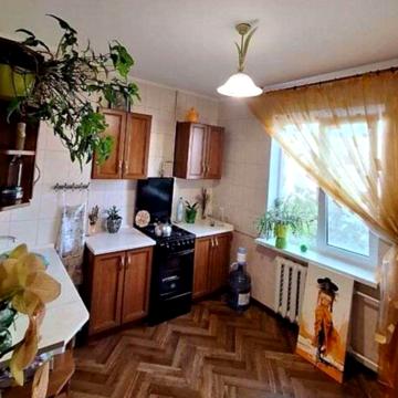 Сімї Глодан вул., 41