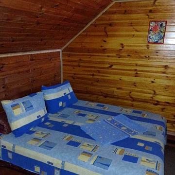 Будинок-дача на березі озера в с.Дийда Берегівського району під бізнес