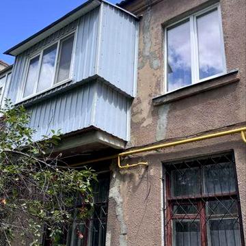 Здам 2-х комнатную квартиру на Маршала Батицкого (интернет без света)