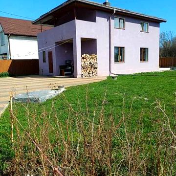 ТЕРМІНОВИЙ  Продаж 2-поверхового будинку в районі Дубове  ID: 33850