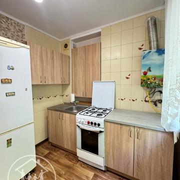 Дністерська вул., 2