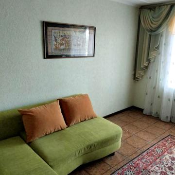 Продам квартиру 3 х комнатную