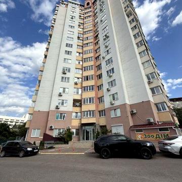 3 кім квартира Центр вул. Смілянська 2/1