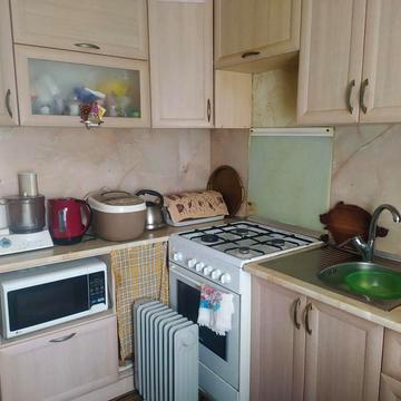 Продаю 2к Центр ул. Защука