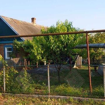 Продам будинок в м. Апостолове