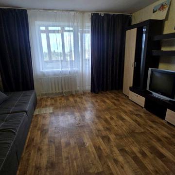 3 кімнатна квартира. Можна на короткий термін