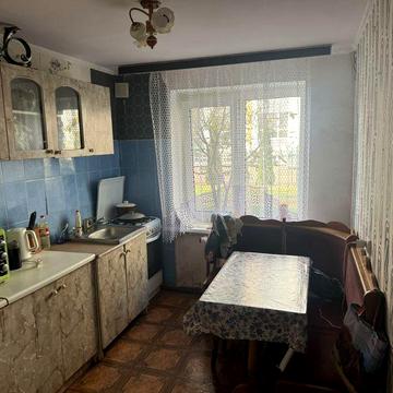 Продам 1-шку,38м.кв.вул.Остромирська.Косметичн. стан.Залишаються меблі ЖК ПОТУЖНИЙ