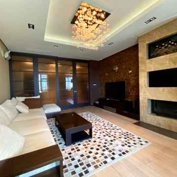 Голосіївський пр. 68, Пентхаус 207м. біля у Park Avenue. Перша здача