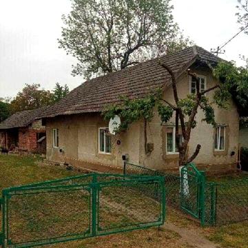 Продаж  будинку Львівська обл., Стрийський р-н., смт. Гніздичів.