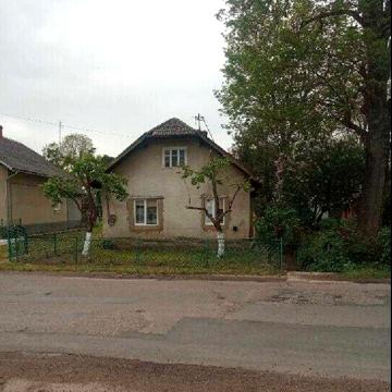 Продаж  будинку Львівська обл., Стрийський р-н., смт. Гніздичів.