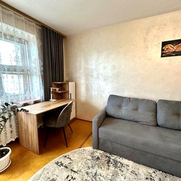 Продам 1 кімнатна Чешка в Центрі
