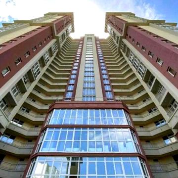 Продаж видової квартири 50m² в ЖК "Adamant" вул Липківського 33А ЖК Адамант