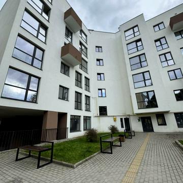 Іллі Мечникова вул., 16и