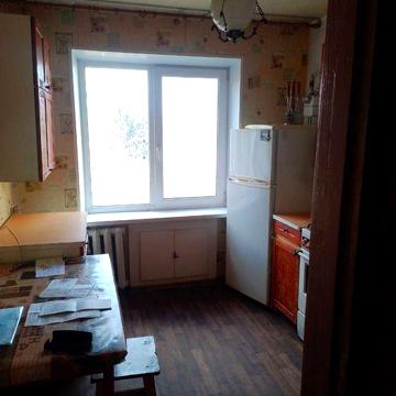 Продам 3-ти кімн кв. ,вул. 8 Березня,50